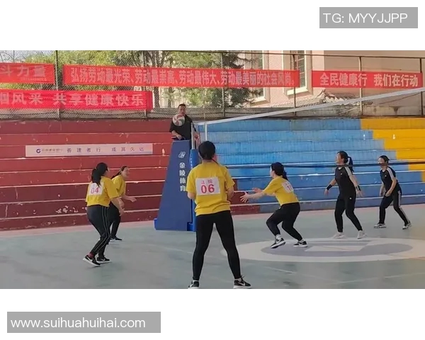 彝族足球球星英姿展现民族力量与运动精神风采